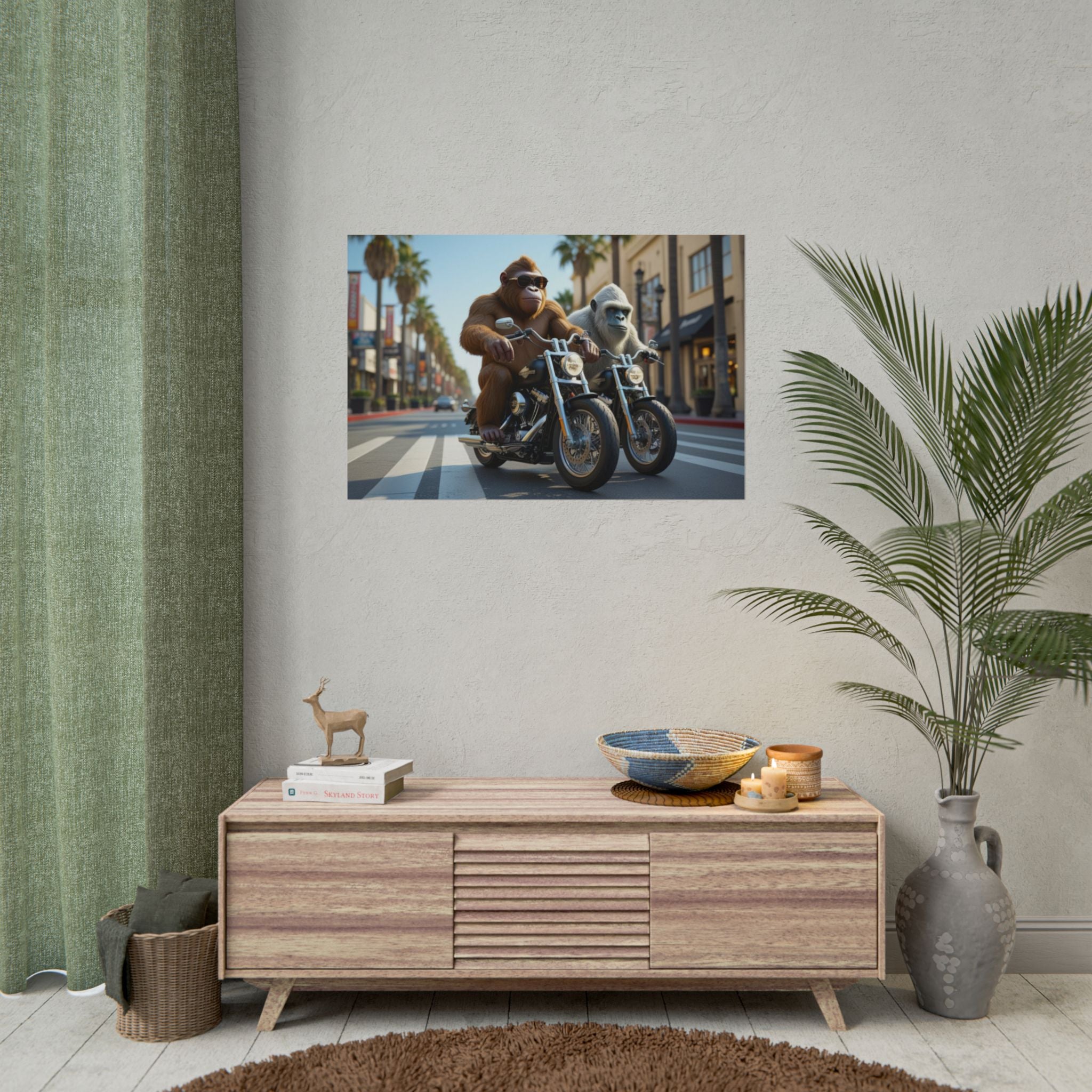 Bigfoot & Yeti Cruise Hollywood Poster